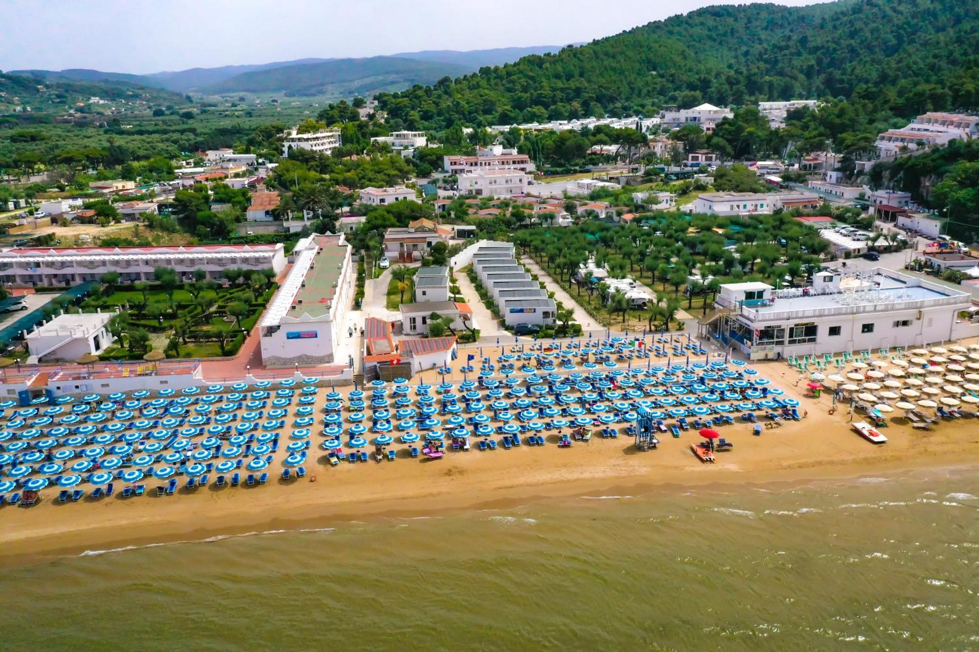 Hotel Sirena Peschici Exterior foto